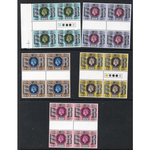 Great Britain Sc 810-14 1977 25th Anniversary QE II stamp set in gutter blocks of 4  mint NH