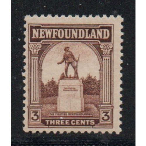 Newfoundland Sc 133 1923 3 c brown  Soldiers Monument stamp mint
