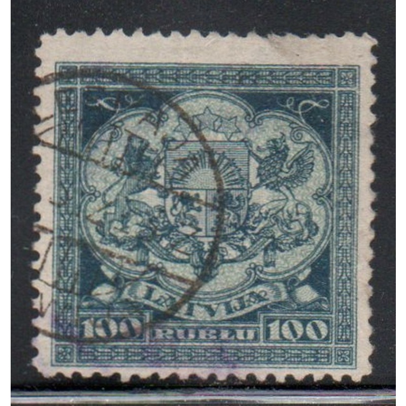 Latvia Sc 112 1922 100 R Coat of Arms stamp used