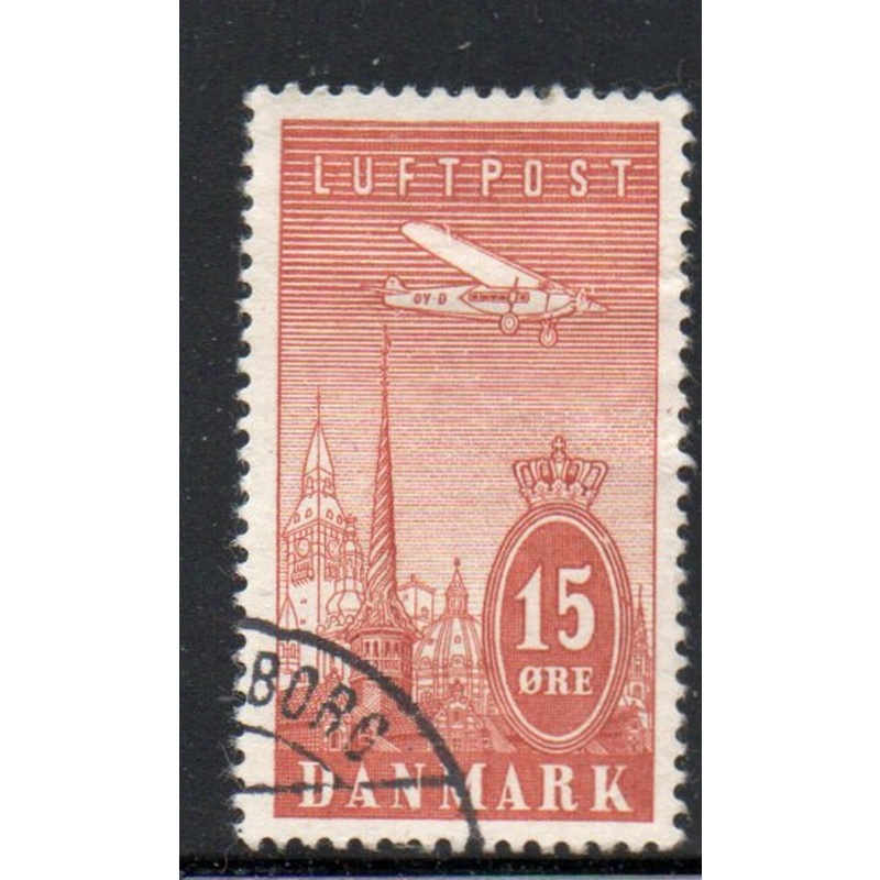 Denmark Sc C7 1934 15 0re Airplane over Copenhagen Airmail stamp  used