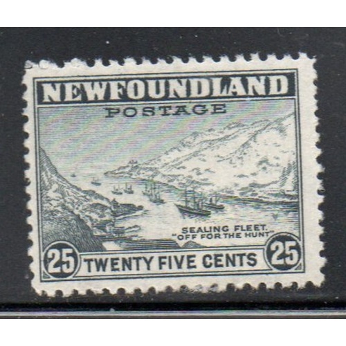 Newfoundland Sc 265 1941 25 c Sealing Fleet stamp mint