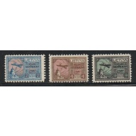 Lithuania Sc C18-20 1922 Airplane over Castle airmail stamp set mint
