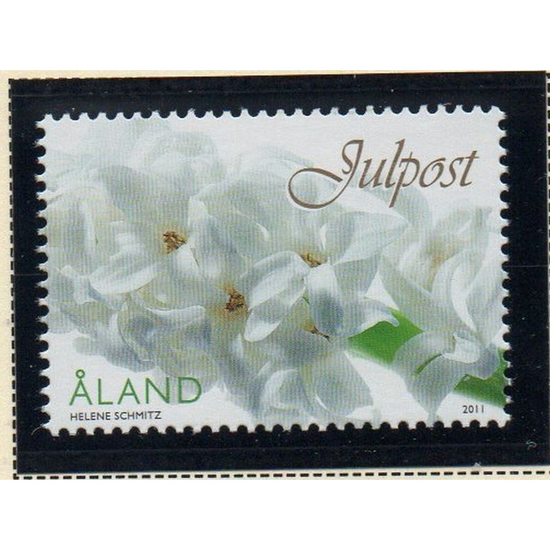 Aland Finland Sc 324 2011 Christmas stamp mint NH