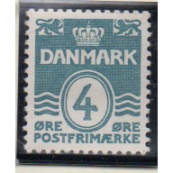Denmark Sc 222 1933 4 ore blue wavy lines stamp mint