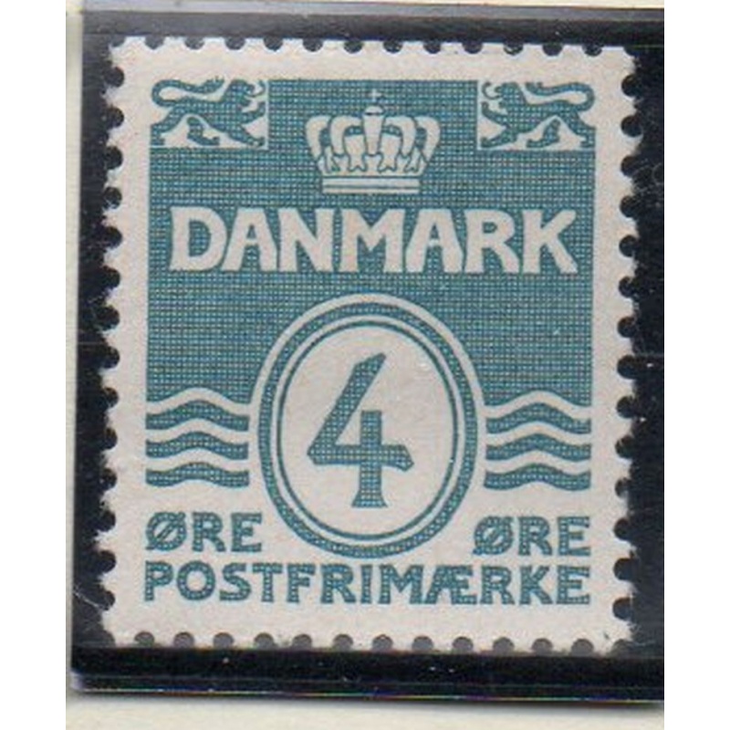 Denmark Sc 222 1933 4 ore blue wavy lines stamp mint