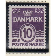 Denmark Sc 230 1938 10 ore  violet wavy lines stamp mint