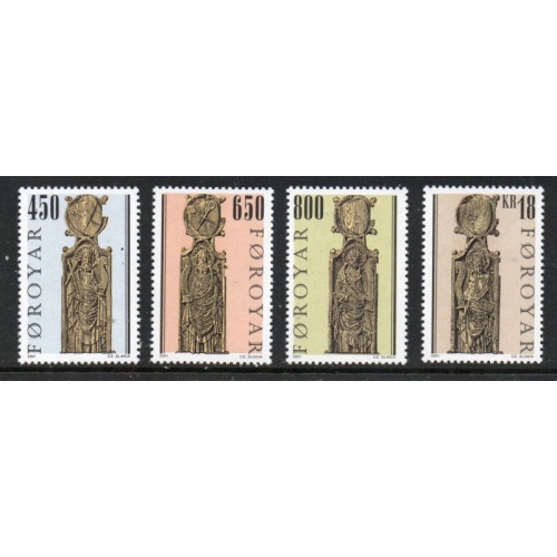 Faroe Islands Sc 389-392 2001 Pew Gables stamp set mint NH