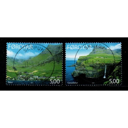 Faroe Islands Sc 433-34 2003 Small Towns stamp set used