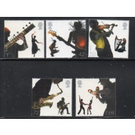 Great Britain Sc 2400-2404  2006 Musician Dancers stamp set mint NH