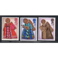 Great Britain Sc 680-682 1972 Christmas stamp set mint NH