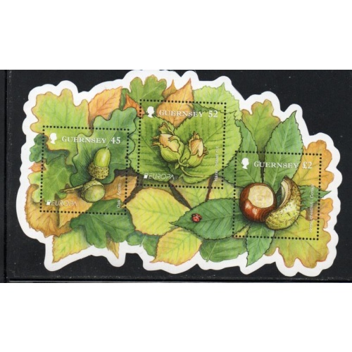 Guernsey Sc 1127a 2011 International Year of Forests stamp sheet mint NH