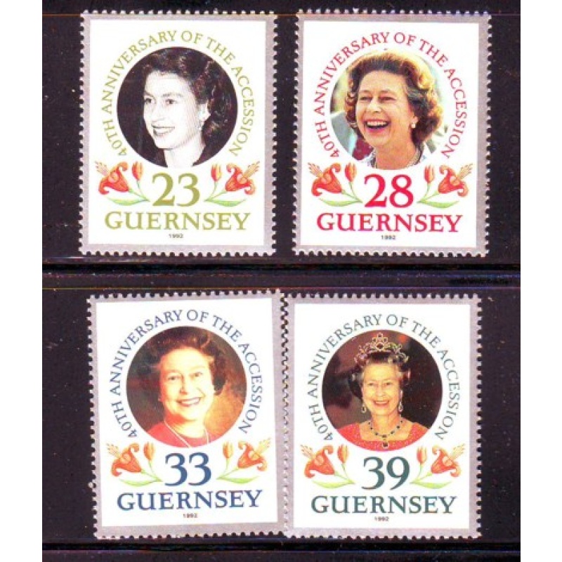 Guernsey Sc 471-74 1992 40th Anniversary Reign of QE II stamp set  mint NH