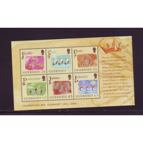 Guernsey Sc 843a 2004 Crown Loyalty Stamp sheet mint NH