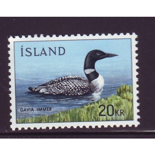 Iceland Sc 388 1967 20 kr Common Loon stamp mint NH