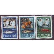Iceland Sc 435-437 1971 Fishing Industry stamp set mint NH