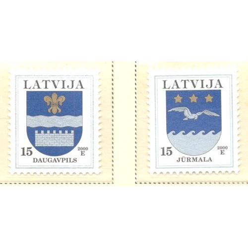Latvia Sc 506-507 2000 Coats of Arms stamp set mint NH