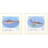 Latvia Sc 555-556 2002 Fish stamp set mint NH