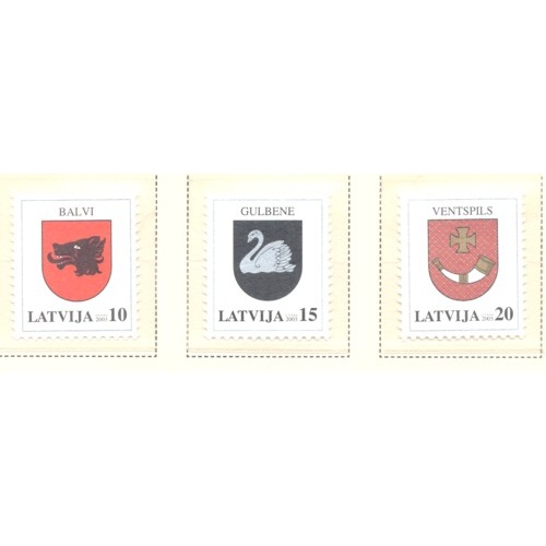 Latvia Sc 565-567 2003 Coats of Arms stamp set mint NH