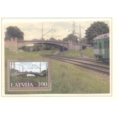 Latvia Sc 625 2005 Riga Railway Bridge stamp sheet mint NH