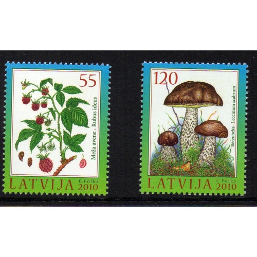 Latvia Sc 767-768 2010 Berries & Mushrooms stamp set mint NH