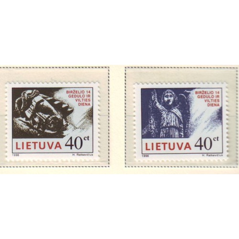 Lithuania Sc 547-48 1996 Day of Mourning & Hope stamp set mint NH