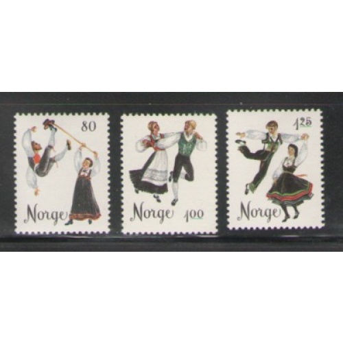 Norway Sc 670-672 1976 Folk Costumes & Dances stamp set mint NH