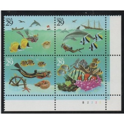 United States Sc 2863-66, 2866a 1994 Sea Wonders stamp set & block of 4 mint NH